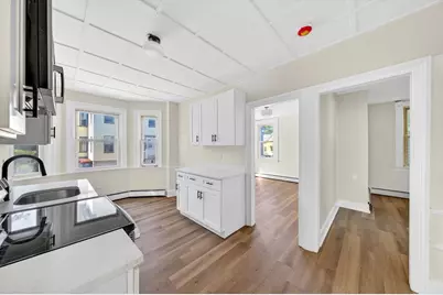 233 Maxfield St, New Bedford, MA 02740 - Photo 3