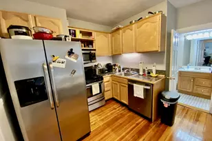 55 W Cedar St, Boston, MA 02114 - Photo 5
