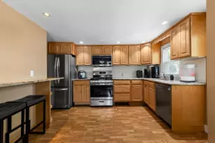 30 Tinson Rd, Quincy, MA 02169 - Photo 5