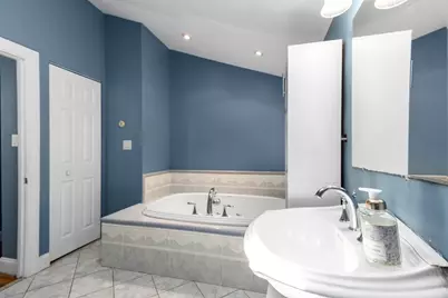 30 Tinson Rd, Quincy, MA 02169 - Photo 11