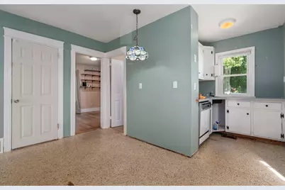 14 Saybrook Rd, Worcester, MA 01604 - Photo 7