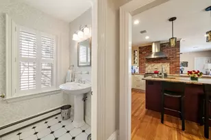 51 Chestnut St, Boston, MA 02129 - Photo 13