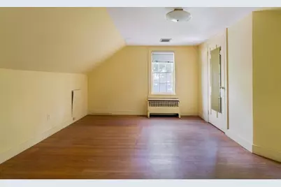 77 Jordan Rd, Brookline, MA 02446 - Photo 19