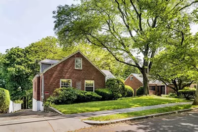 77 Jordan Rd, Brookline, MA 02446 - Photo 27