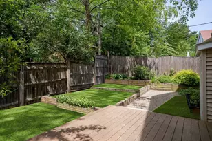39 Mellen St, Boston, MA 02124 - Photo 15