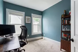 39 Mellen St, Boston, MA 02124 - Photo 11