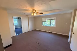 326 Thacher St, Attleboro, MA 02703 - Photo 5