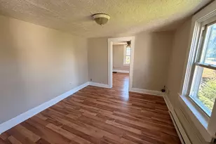 326 Thacher St, Attleboro, MA 02703 - Photo 9