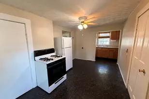 326 Thacher St, Attleboro, MA 02703 - Photo 5