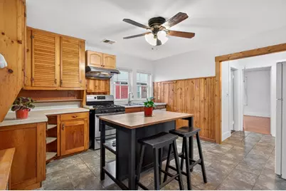 60 Harriet Avenue, Quincy, MA 02171 - Photo 5