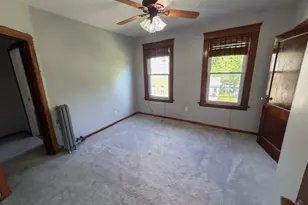 17 Englewood Ave, Worcester, MA 01603 - Photo 7