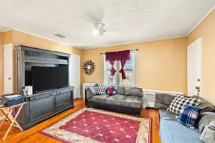 232 Mt Pleasant, Fall River, MA 02720 - Photo 7