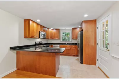 21 Cherokee Rd, Acton, MA 01720 - Photo 3