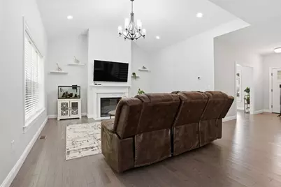 11 Lilac Avenue, Bellingham, MA 02019 - Photo 3