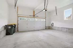 11 Lilac Ave, Bellingham, MA 02019 - Photo 25