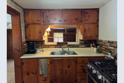 276 Pine St, Leicester, MA 01524 - Photo 3