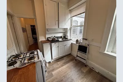 7 Grove St. #11, Boston, MA 02114 - Photo 7