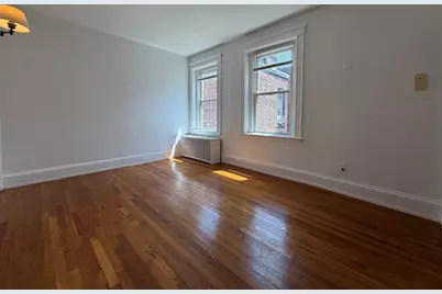 7 Grove St. #11, Boston, MA 02114 - Photo 3