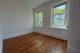 7 Grove St, Boston, MA 02114 - Photo 9