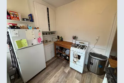 7 Grove St. #11, Boston, MA 02114 - Photo 9
