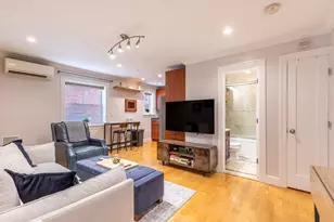 52 Cooper St, Boston, MA 02113 - Photo 5