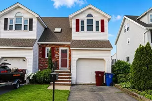 41 Burnett Rd, Revere, MA 02151 - Photo 1