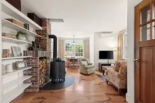 34 Pearl St, Marblehead, MA 01945 - Photo 5