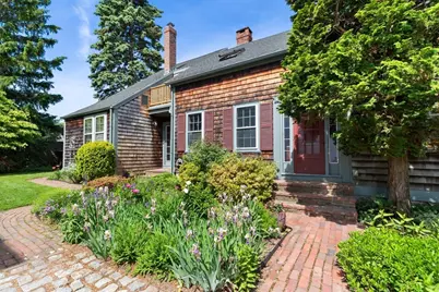 34 Pearl Street, Marblehead, MA 01945 - Photo 3