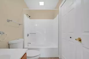 16 Maple Crest Cir, Holyoke, MA 01040 - Photo 23