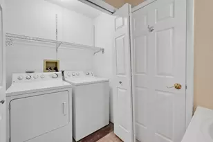 16 Maple Crest Cir, Holyoke, MA 01040 - Photo 25