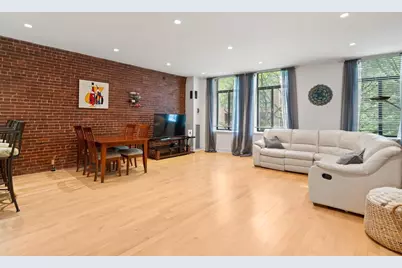 142 Commercial St #304, Boston, MA 02109 - Photo 1