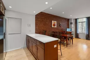 142 Commercial St, Boston, MA 02109 - Photo 11
