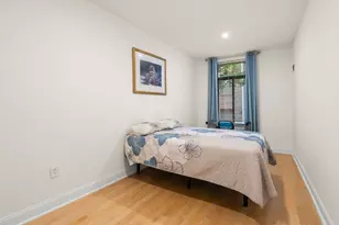 142 Commercial St, Boston, MA 02109 - Photo 17