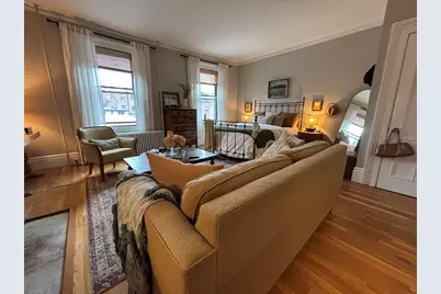 82 Charles St. #2R, Boston, MA 02114 - Photo 3