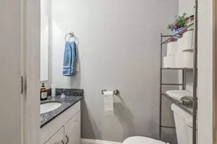 129 M St, Boston, MA 02127 - Photo 5