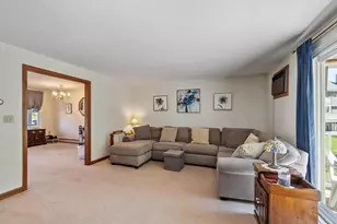 11 Sycamore Dr, Leominster, MA 01453 - Photo 9