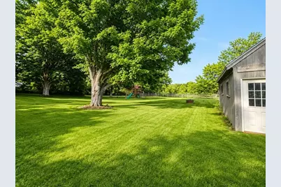 21 Center Street, Granby, MA 01033 - Photo 21