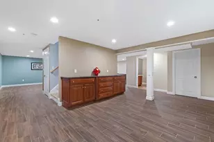 34 Beechwood Cir, Northborough, MA 01532 - Photo 41