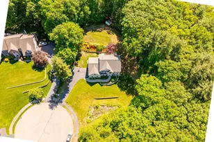 34 Beechwood Cir, Northborough, MA 01532 - Photo 3