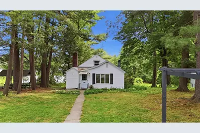 28 Lake Dr, Wilbraham, MA 01095 - Photo 3