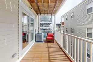 435 E 7th St, Boston, MA 02127 - Photo 25