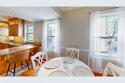 435 E 7th St #2, Boston, MA 02127 - Photo 11