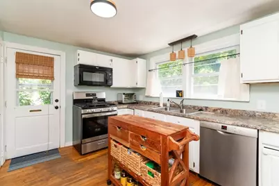77 Clinton Rd, Weymouth, MA 02189 - Photo 11