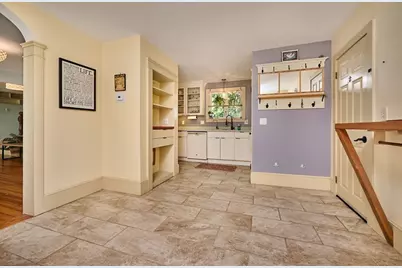 34 Sears St, Buckland, MA 01370 - Photo 9