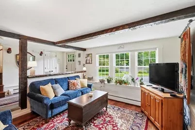 354 High St, Pembroke, MA 02359 - Photo 5