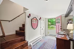 354 High St, Pembroke, MA 02359 - Photo 3