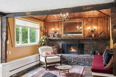 354 High St, Pembroke, MA 02359 - Photo 9
