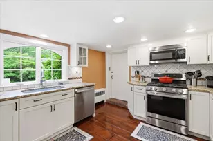 354 High St, Pembroke, MA 02359 - Photo 17