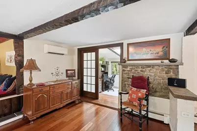 354 High St, Pembroke, MA 02359 - Photo 9