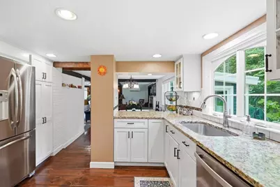 354 High St, Pembroke, MA 02359 - Photo 13